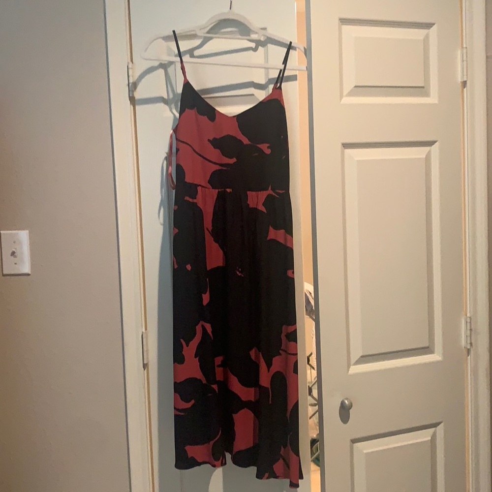 Worn once, sundress, perfect condition and has packets